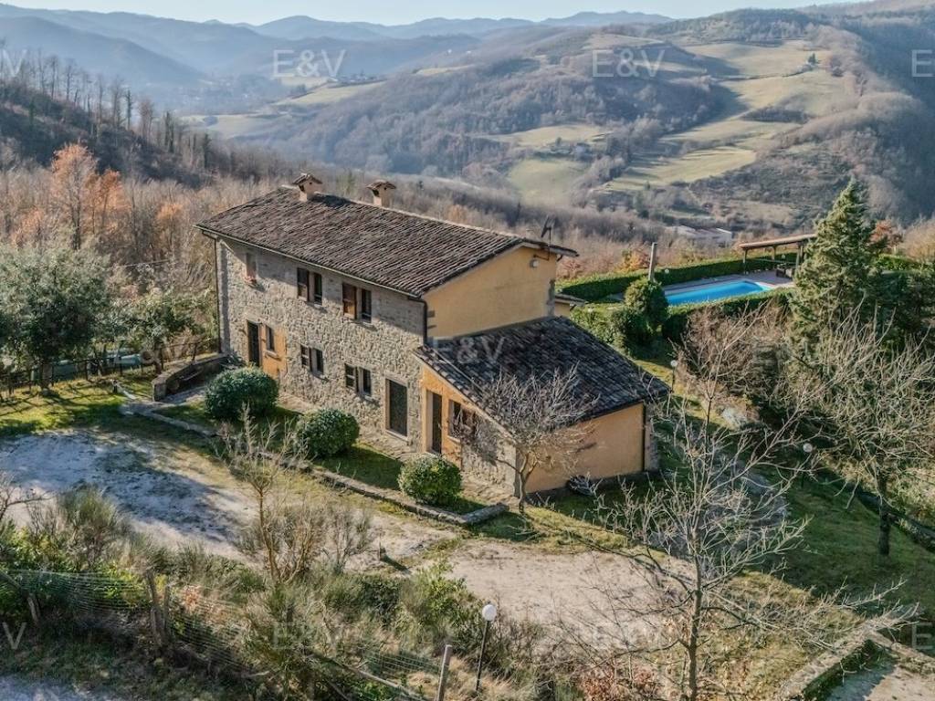 Rustico / casale a Apecchio in Vocabolo Chigualtieri - Foto 3