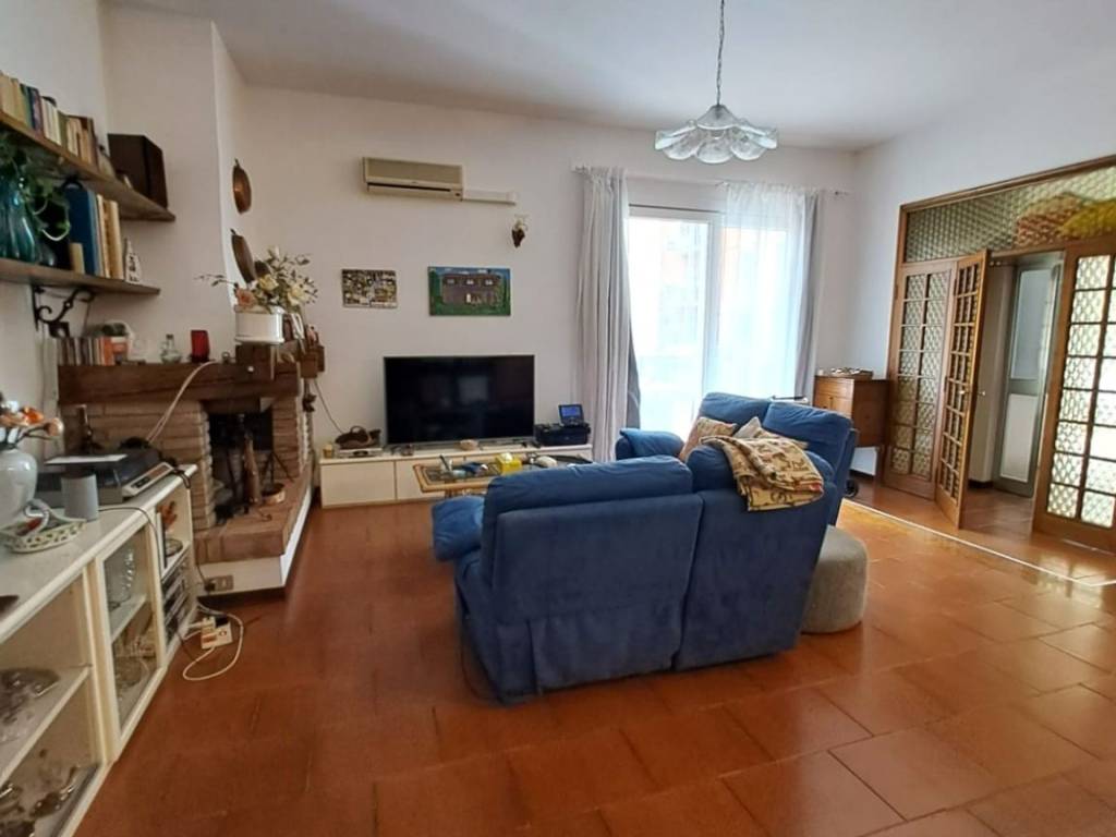 Casa indipendente a Casalecchio di reno in Via Luigi Boccherini - Foto 2