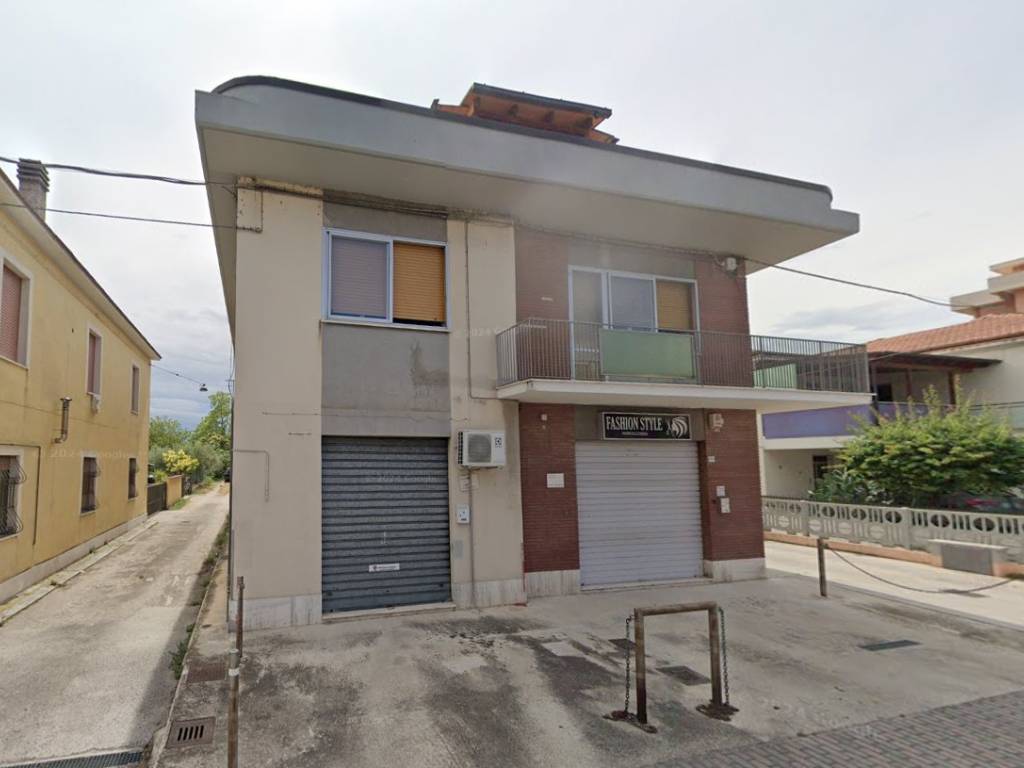 Immobile a Pescara in Via Stradonetto, 244 - Foto 2