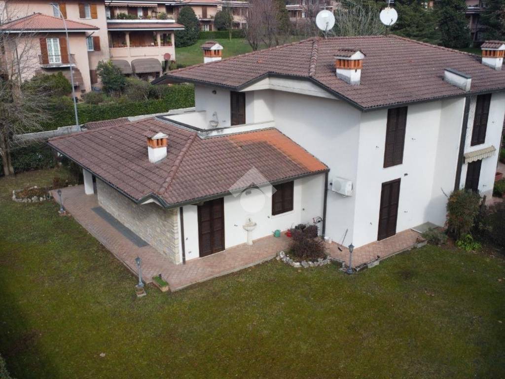 Villa a Concesio in Via Gaetano Donizetti - Foto 3