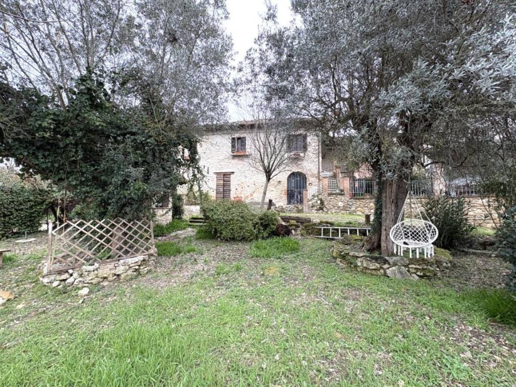 Casa indipendente a Narni in Strada di Schignano, 22 - Foto 4