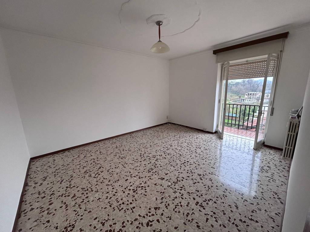 Appartamento a Oggiono in Via ai Campi, 5 - Foto 2