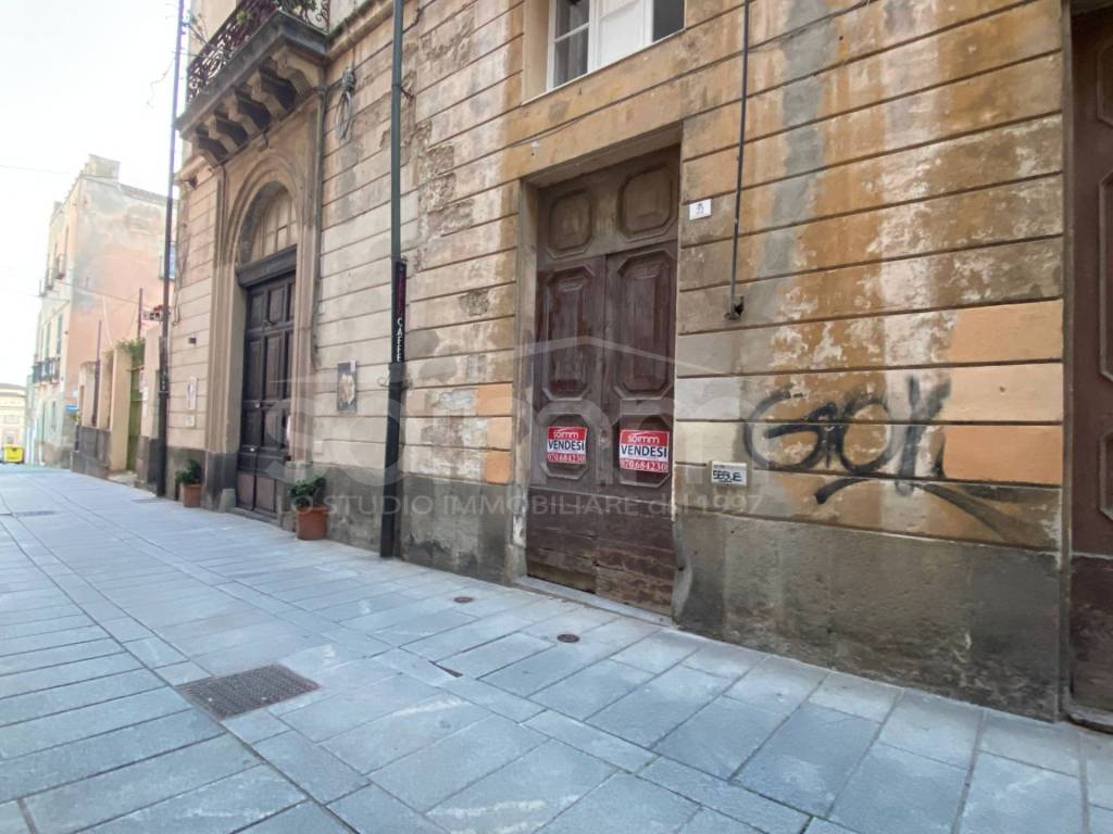 Appartamento a Cagliari in Via Pietro Martini, 22 - Foto 2