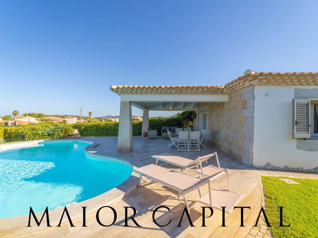 Villa a Budoni in Via delle Magnolie - Foto 2