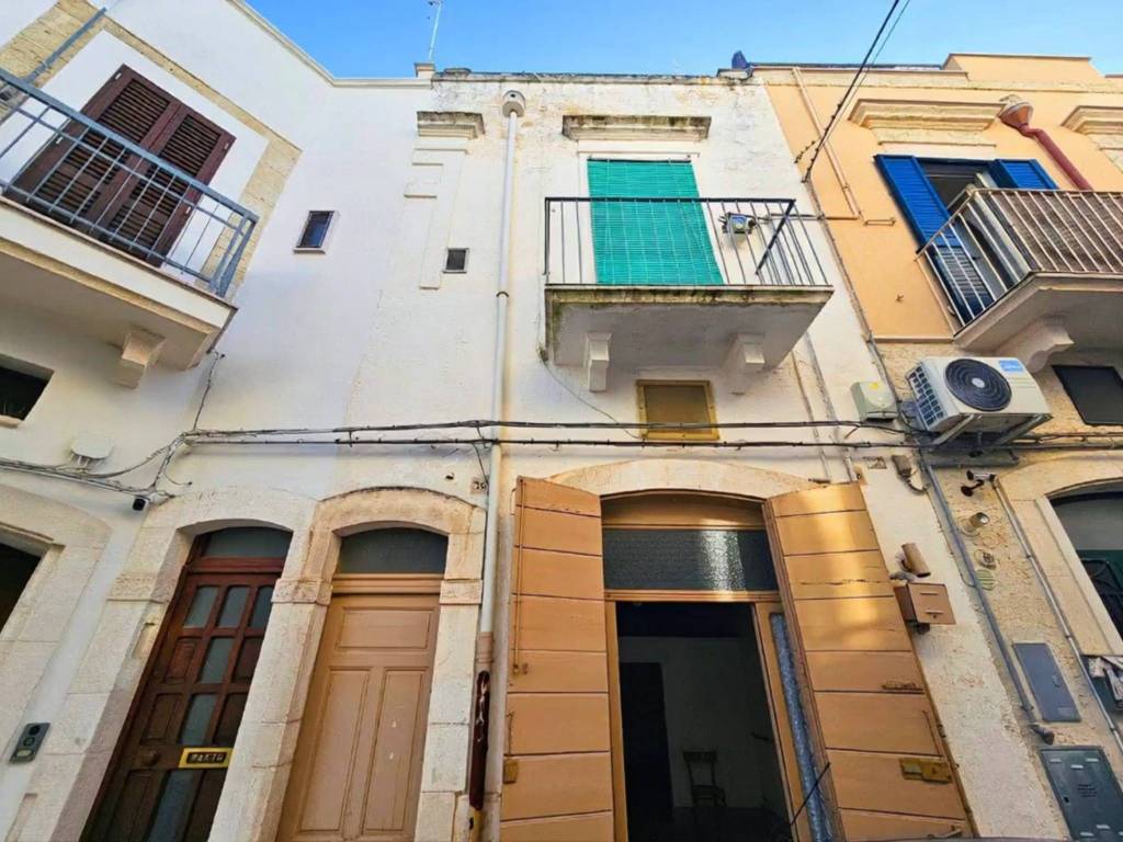Casa indipendente a Mola di bari in Via Nino Bixio, 36 - Foto 3