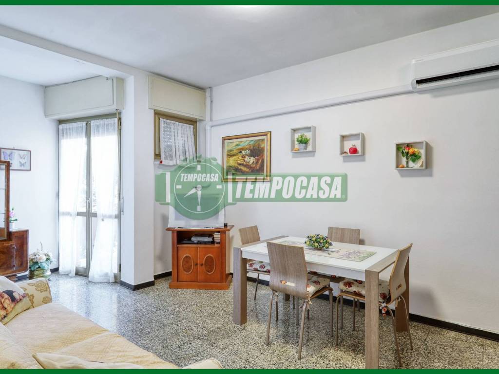 Appartamento a Varese in Via Alfredo Oriani - Foto 2
