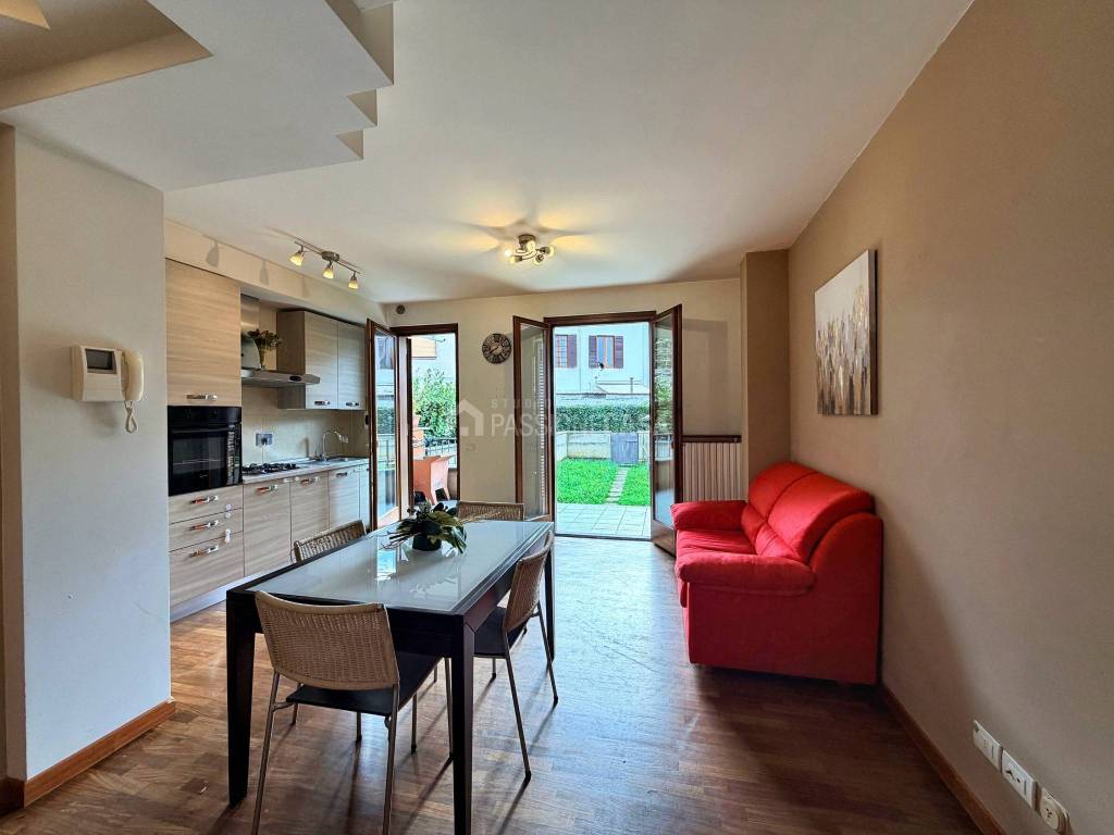 Appartamento a Prato in Via Lorenzo Perosi - Foto 3
