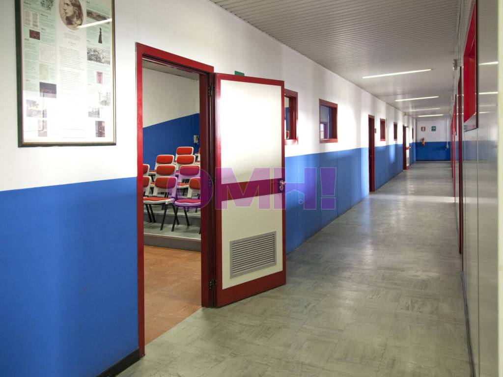 Palazzo / stabile a Gallarate in Via Mantova, 6 - Foto 3
