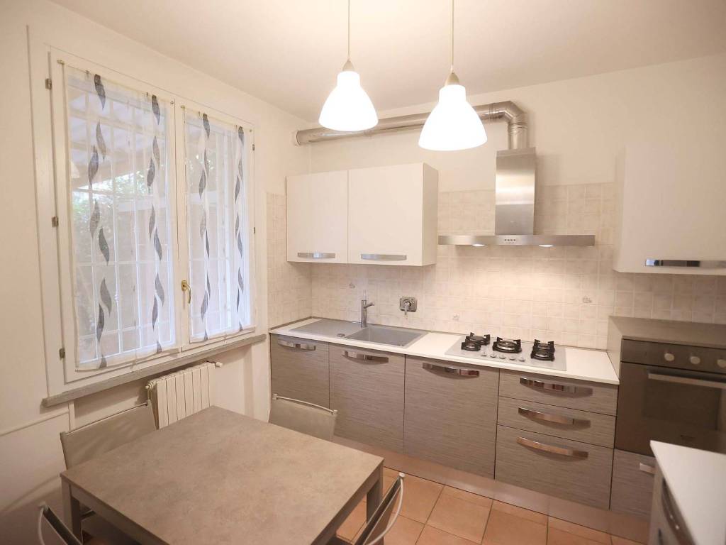 Villa a Reggio emilia in Via Enrico Ferri - Foto 2