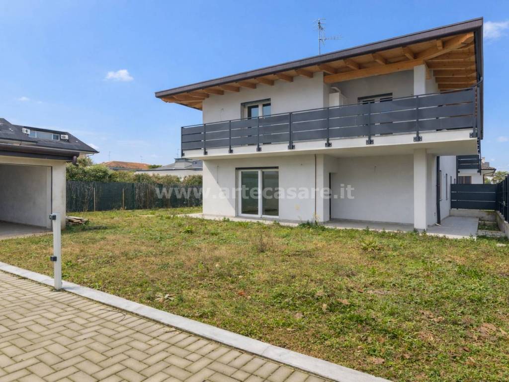 Villa a Magnago in Via Luigi Cadorna - Foto 2