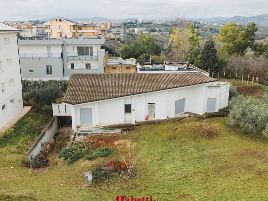 Villa a San salvo in via grasceta, snc - Foto 4