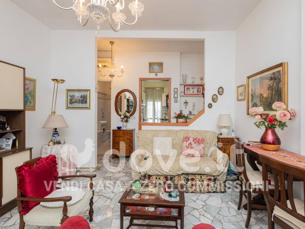 Appartamento a Cinisello balsamo in Viale Marche, 10 - Foto 2