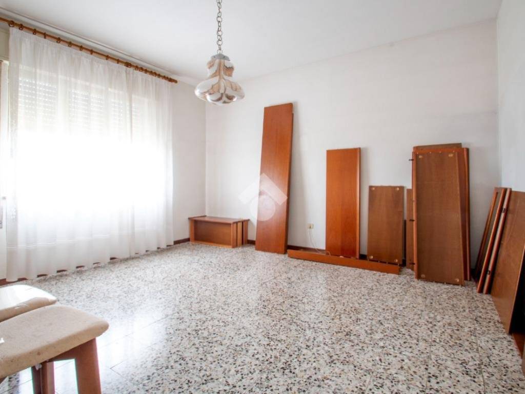 Villa a Caldogno in Via giaroni, 145 - Foto 4