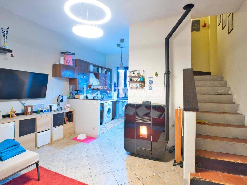 Appartamento a Vercelli in Via Leonardo Walter Manzone 52 - Foto 4