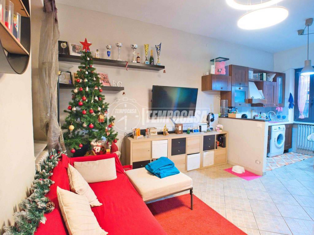 Appartamento a Vercelli in Via Leonardo Walter Manzone 52 - Foto 5