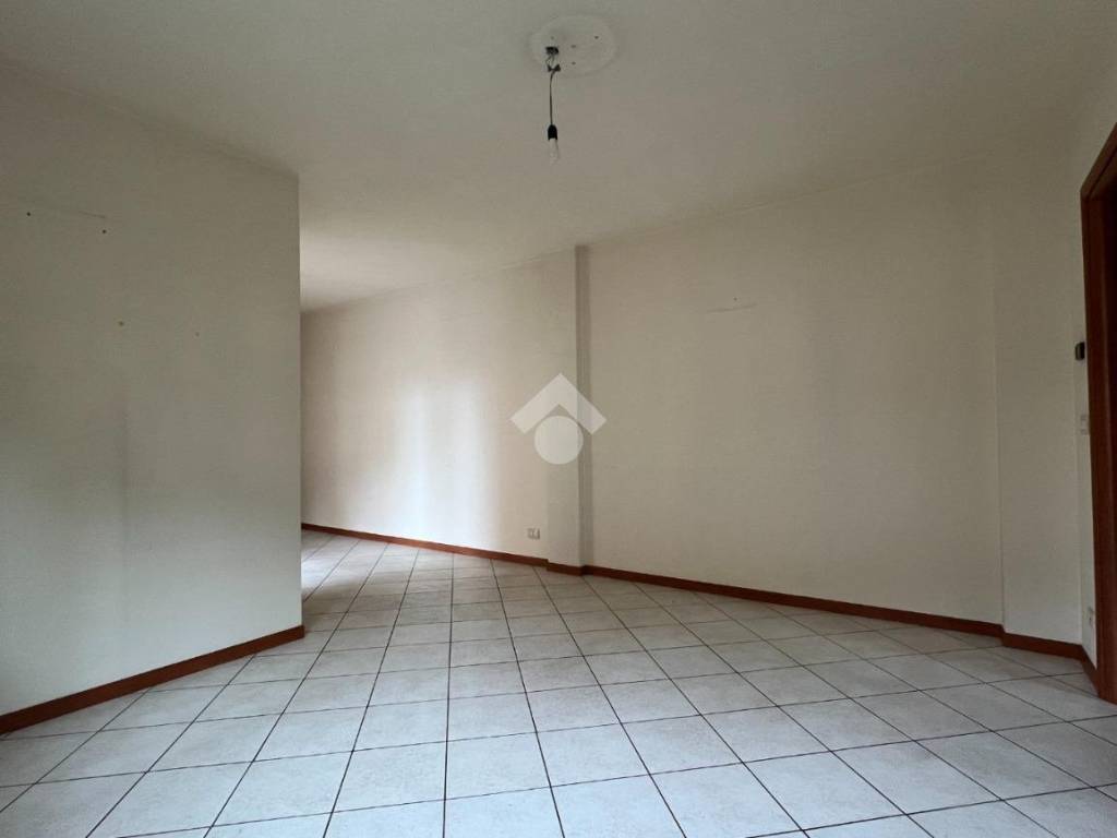 Appartamento a Asti in Via Torricelli, 9 - Foto 4