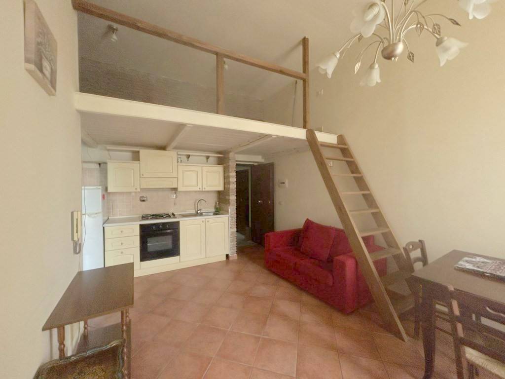 Appartamento a Viterbo in Via Giuseppe Garibaldi - Foto 3