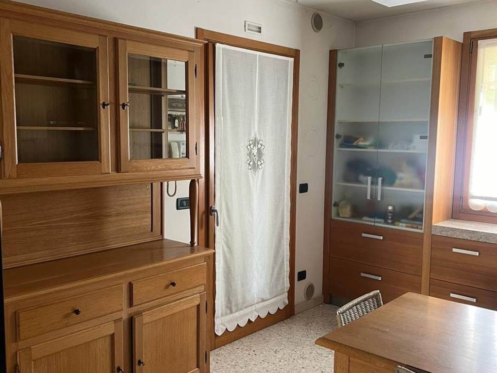 Villa a Mogliano veneto in Via Roma - Foto 4