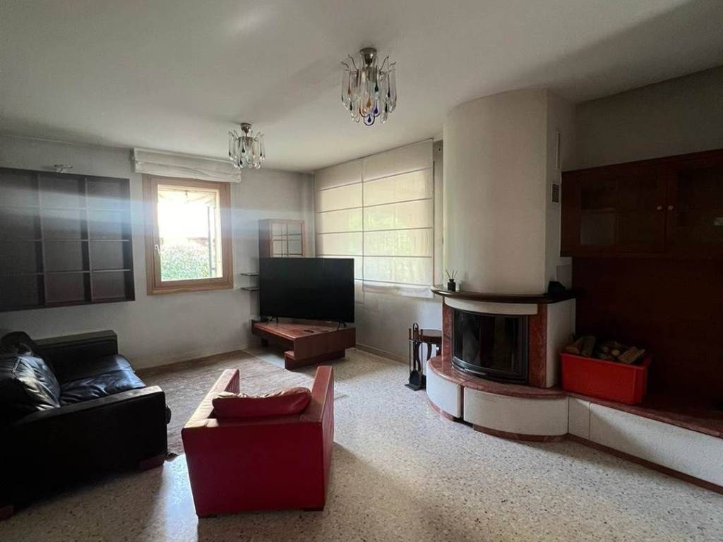 Villa a Mogliano veneto in Via Roma - Foto 5