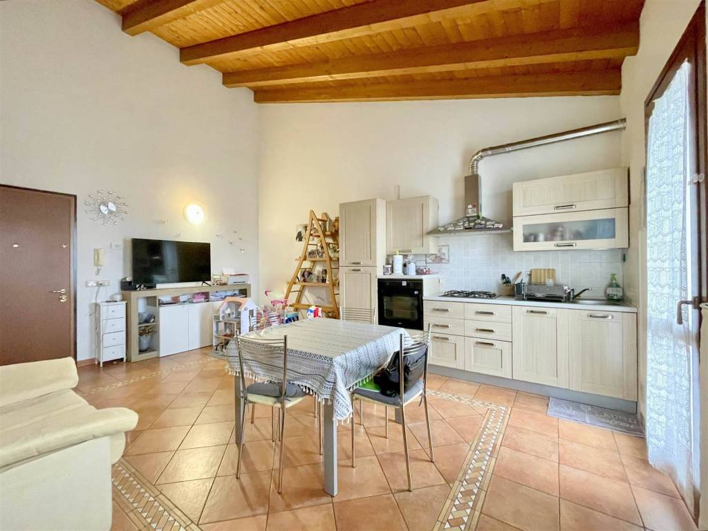 Appartamento a Bagnolo san vito - Foto 3