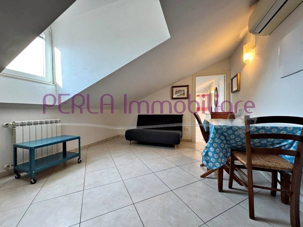 Appartamento a Follonica in Via Bellini - Foto 2