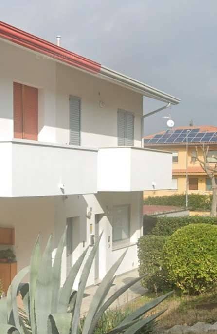 Casa indipendente a Misano adriatico in via Carlo Alberto dalla Chiesa, 22 - Foto 2