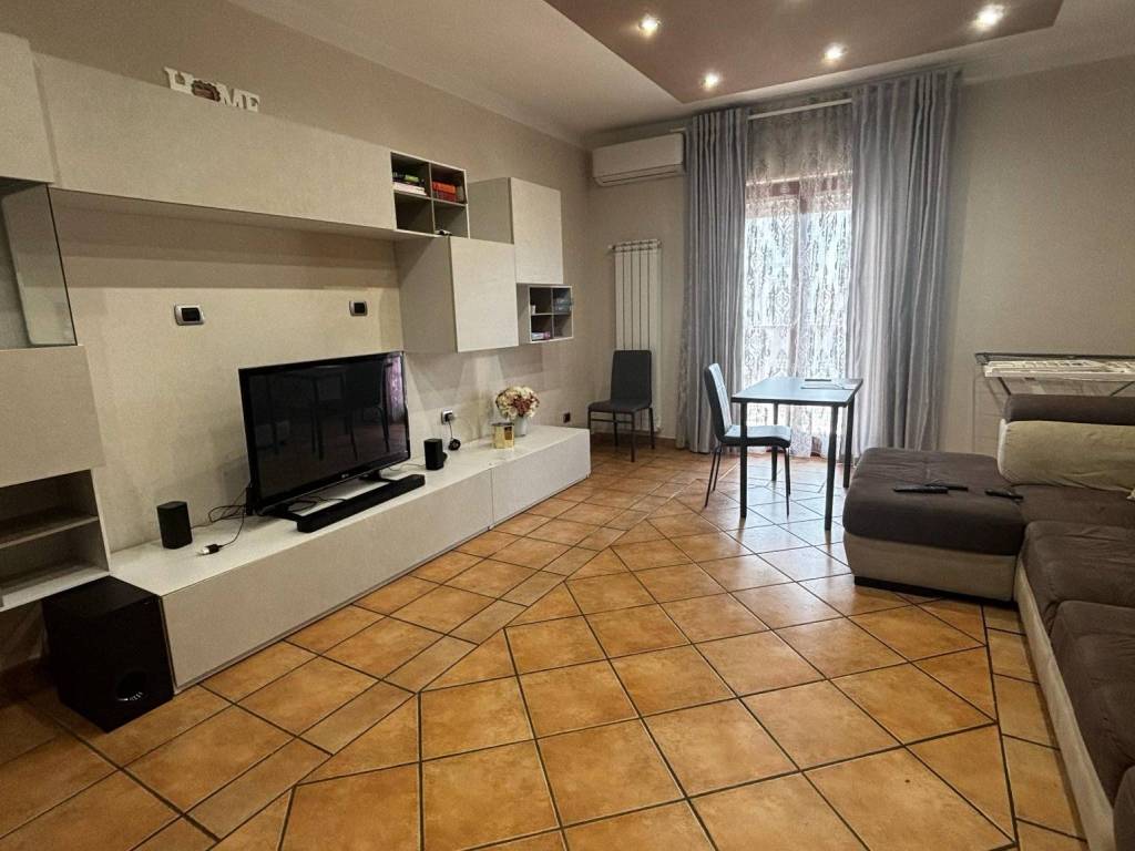 Appartamento a Caserta in Via Marzano, 4 - Foto 2