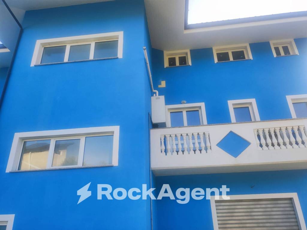 Appartamento a Alanno in Via del Villino - Foto 2