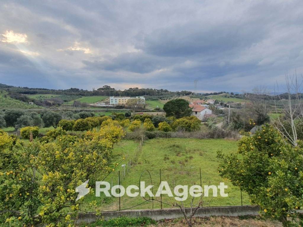 Palazzo / stabile a Rende in Strada Statale 107 Silana Crotonese - Foto 3