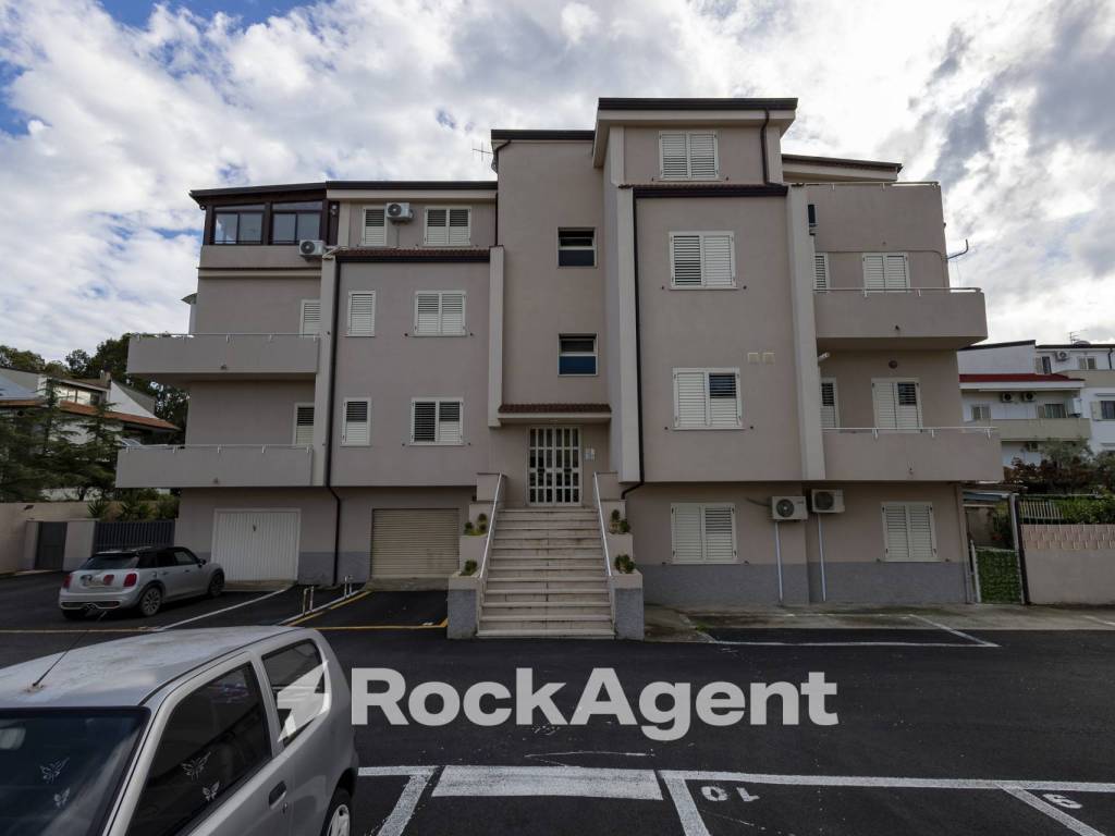 Appartamento a Catanzaro in Via Carlo Pisacane, 20 - Foto 3