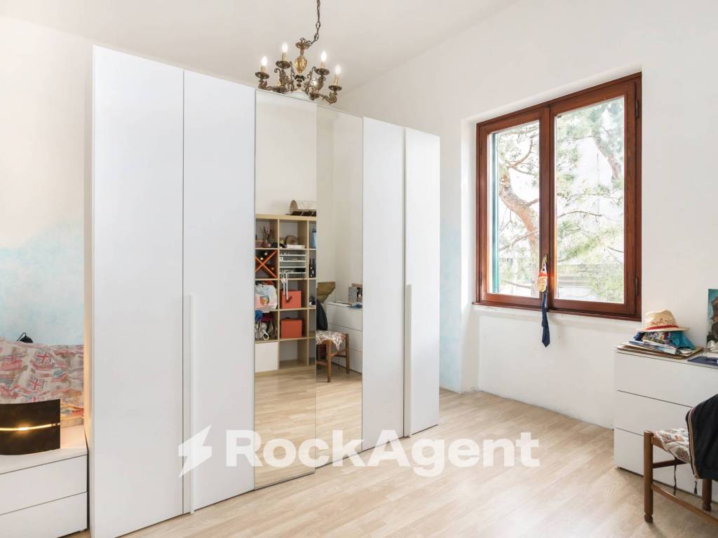 Appartamento a Dalmine in Piazzale Risorgimento, 2 - Foto 2