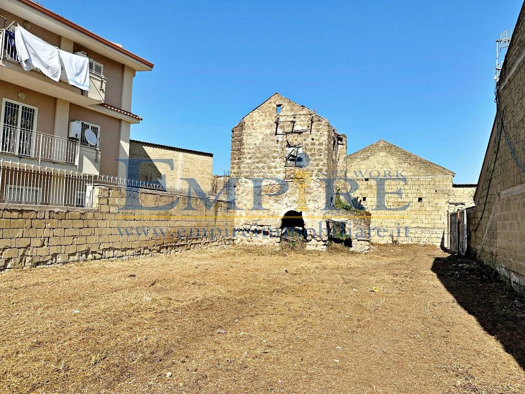 Palazzo / stabile a Trentola-ducenta in Via Ambra - Foto 2