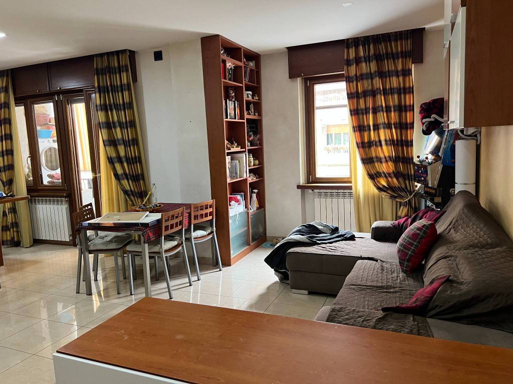 Appartamento a Benevento in Via Camillo Benso di Cavour - Foto 4