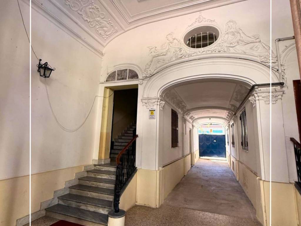 Appartamento a Taranto in Corso Umberto I, 124 - Foto 2