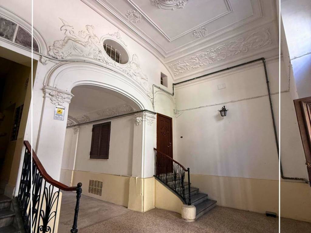 Appartamento a Taranto in Corso Umberto I, 124 - Foto 3