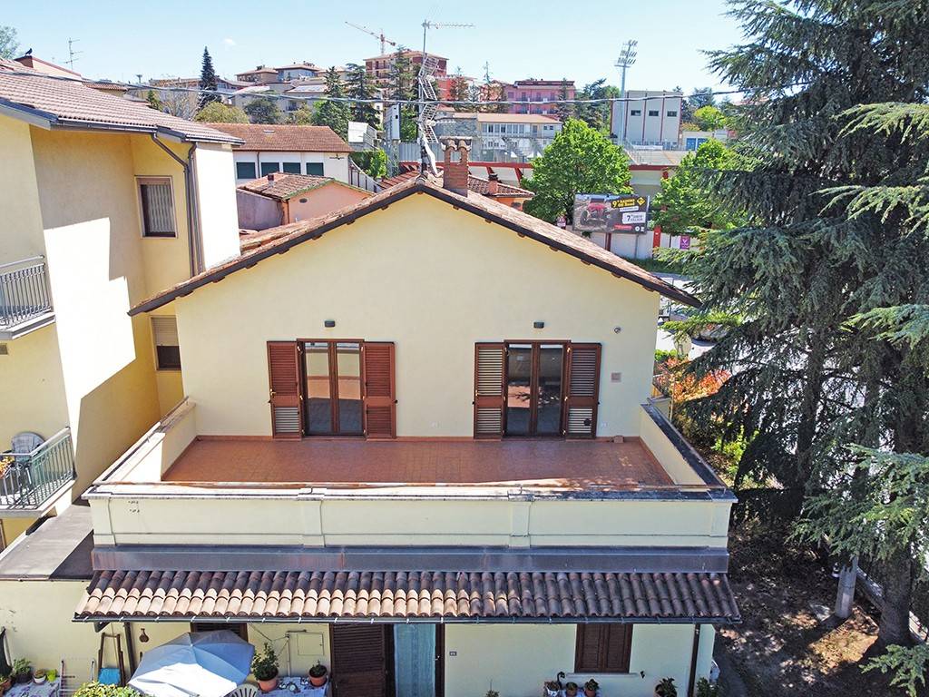 Appartamento a L'aquila in Viale della Croce Rossa, 105 - Foto 4