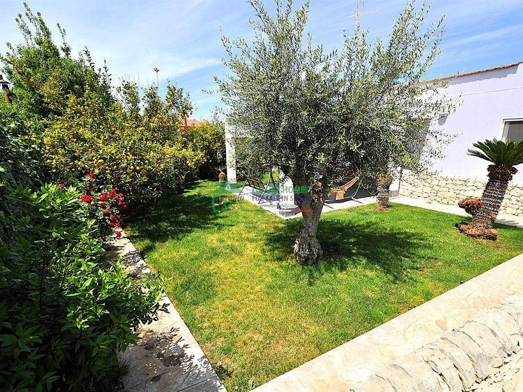 Villa a Ragusa in Via Titta Ruffo - Foto 2