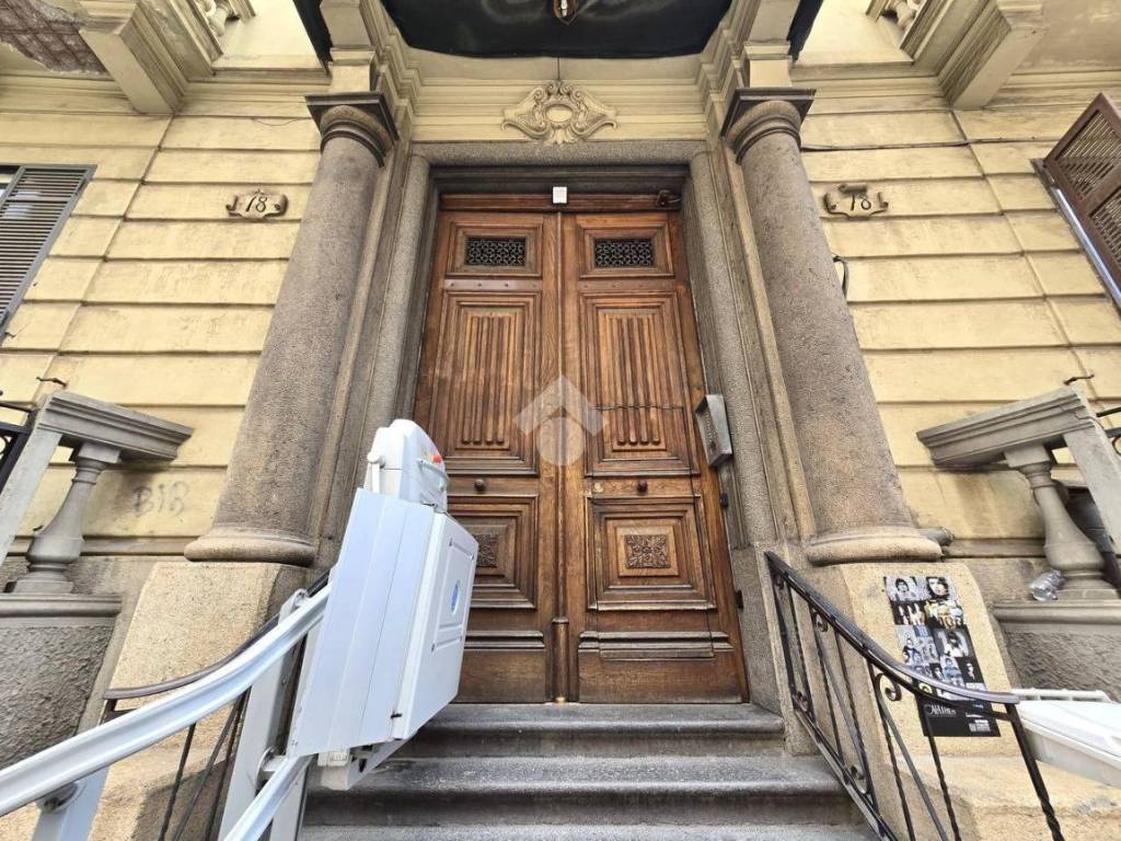 Appartamento a Napoli in Via del Parco Margherita, 18 - Foto 2