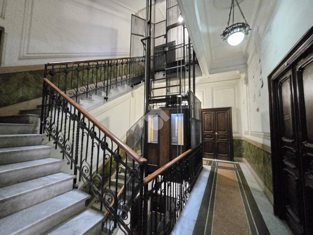 Appartamento a Napoli in Via del Parco Margherita, 18 - Foto 4