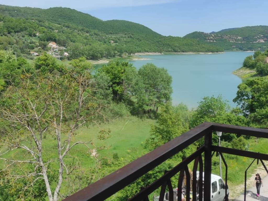 Appartamento a Colle di tora in Viale del Lago, 3 - Foto 3