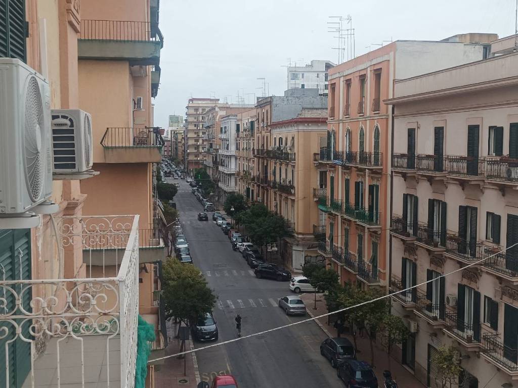 Appartamento a Taranto in Via Francesco Crispi, 88 - Foto 3
