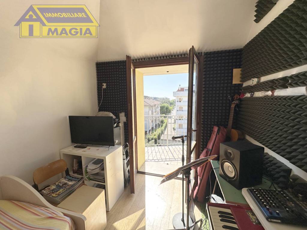 Appartamento a San benedetto del tronto in VIA MONTE CONERO, 68 - Foto 4