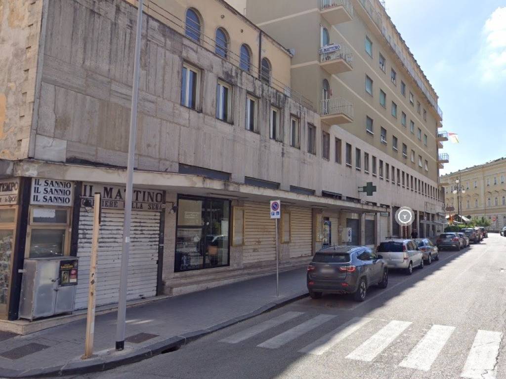 Appartamento a Benevento in Via Giovan Battista Perasso - Foto 4