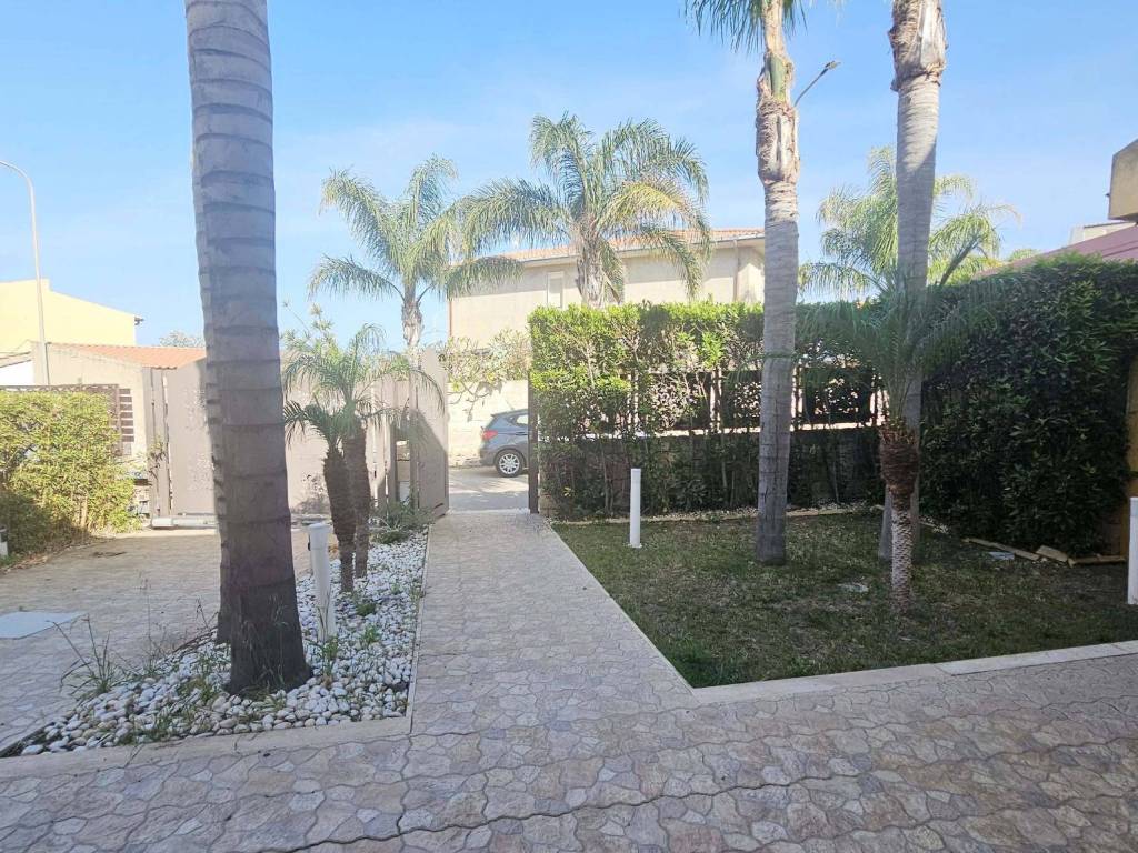 Villa a Vittoria in Via Suor Maria Laura Mainetti - Foto 4