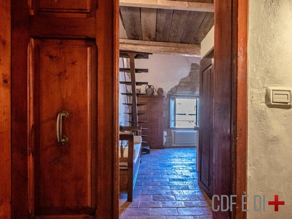 Appartamento a Pitigliano in Via Generale Orsini - Foto 5