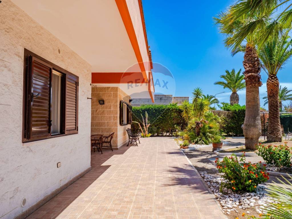 Villa a Manfredonia in Località Ippocampo - Viale Fantasia - Foto 3