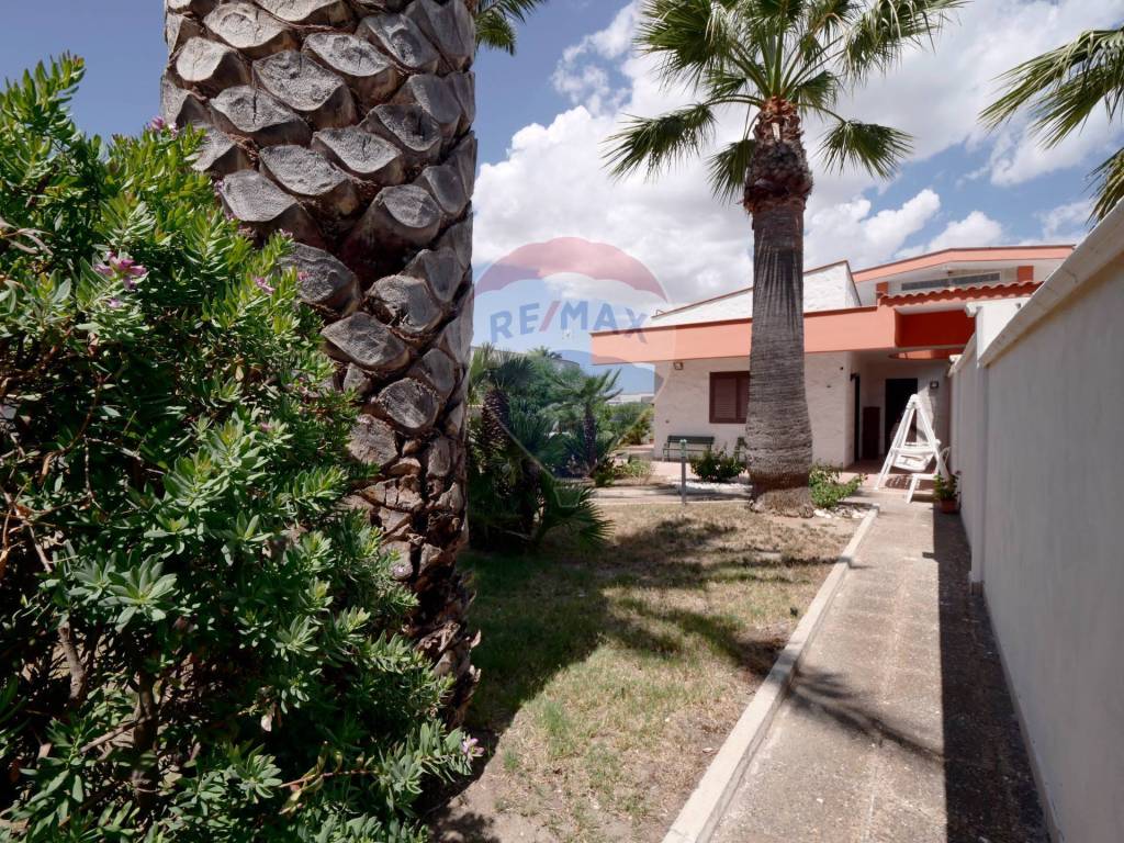 Villa a Manfredonia in Località Ippocampo - Viale Fantasia - Foto 2