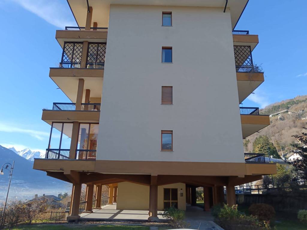 Appartamento a Aosta in Via delle Betulle, 1 - Foto 3