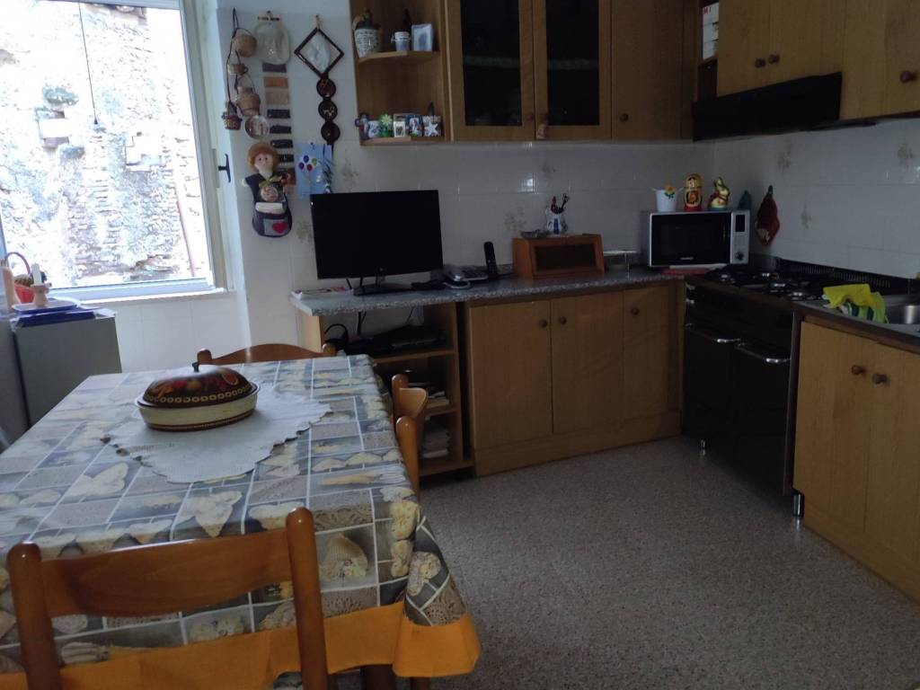 Appartamento a Formia in Via Sant'Antonio Abate - Foto 5