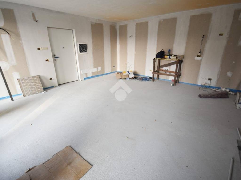 Appartamento a Seregno in Via San Benedetto, 1 - Foto 2
